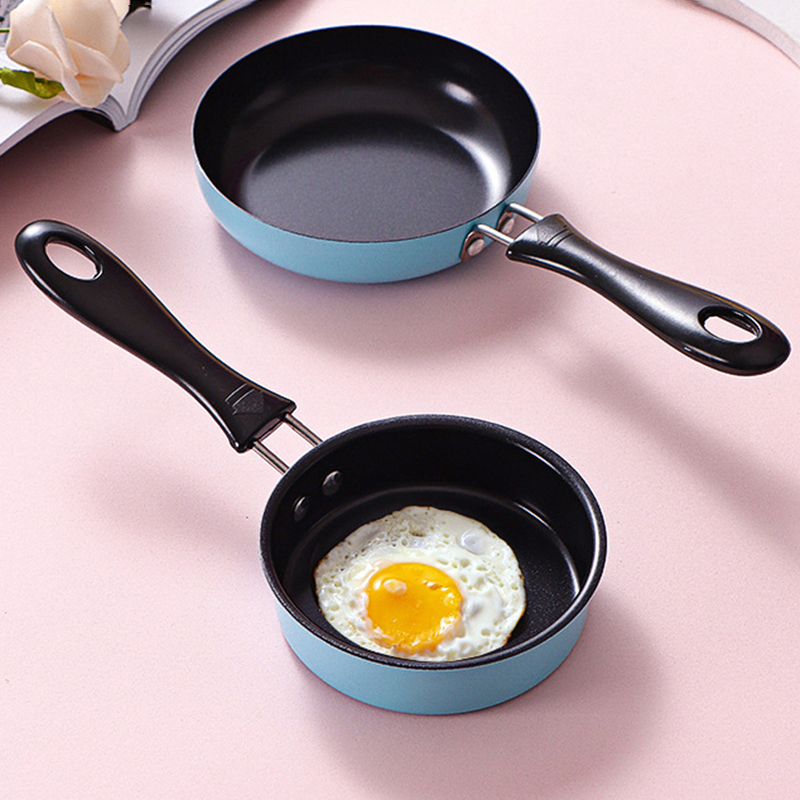 Mini patelnia ze stali nierdze – Egg Waffle Pan recenzja i cena